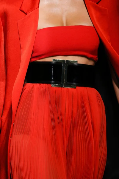 Look 54